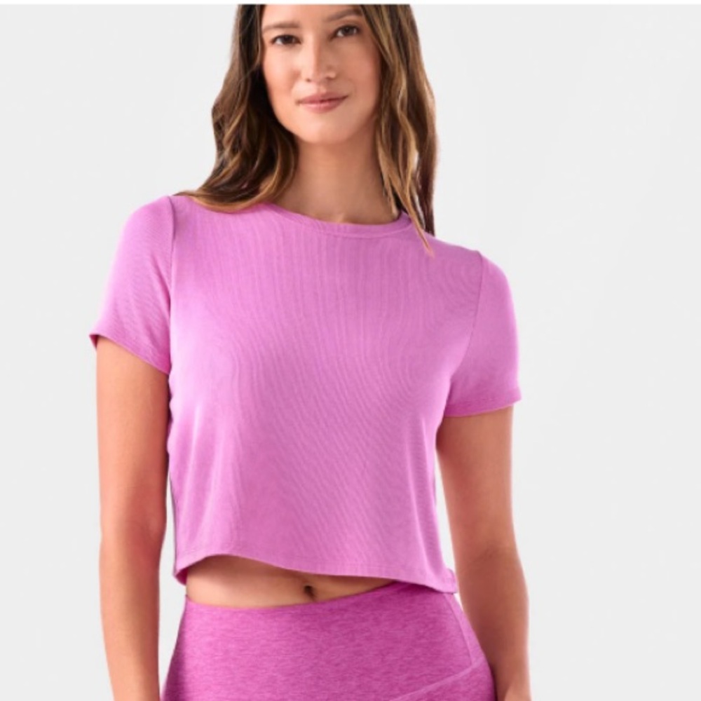 TAVI  Women Berry Ribbed Tee | S